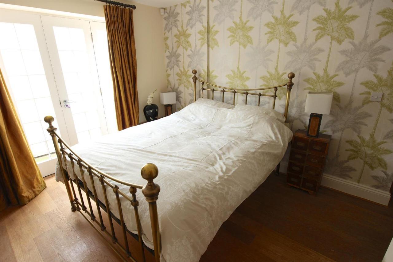 Priory House Apartments York Bagian luar foto